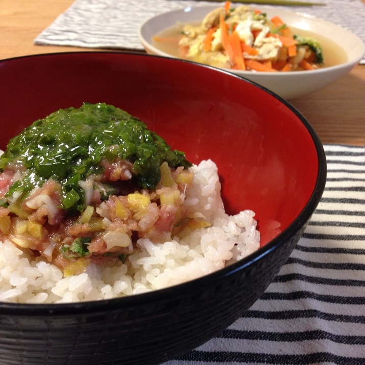 ♫カサ増し節約料理！トロたく丼♫